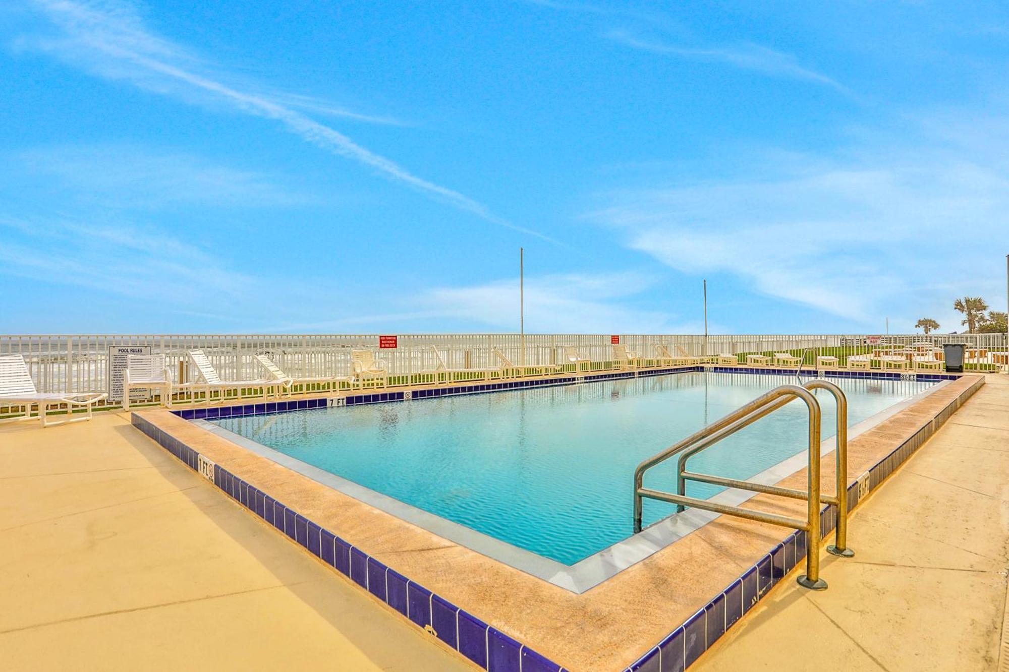 Oceania Plaza & Suites New Smyrna Beach Room photo