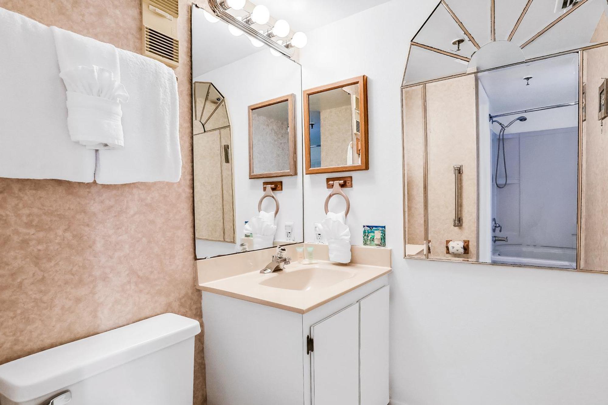 Oceania Plaza & Suites New Smyrna Beach Room photo