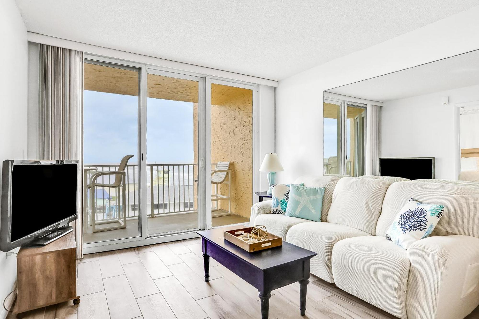 Oceania Plaza & Suites New Smyrna Beach Room photo