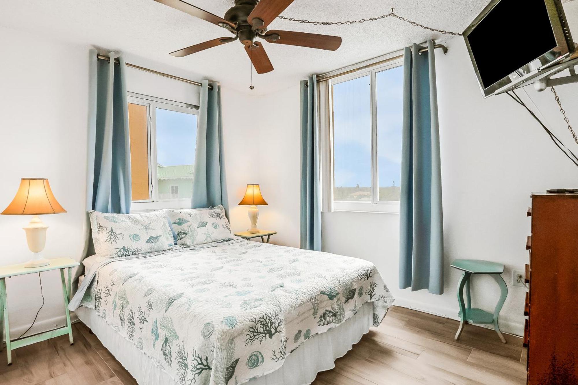 Oceania Plaza & Suites New Smyrna Beach Room photo
