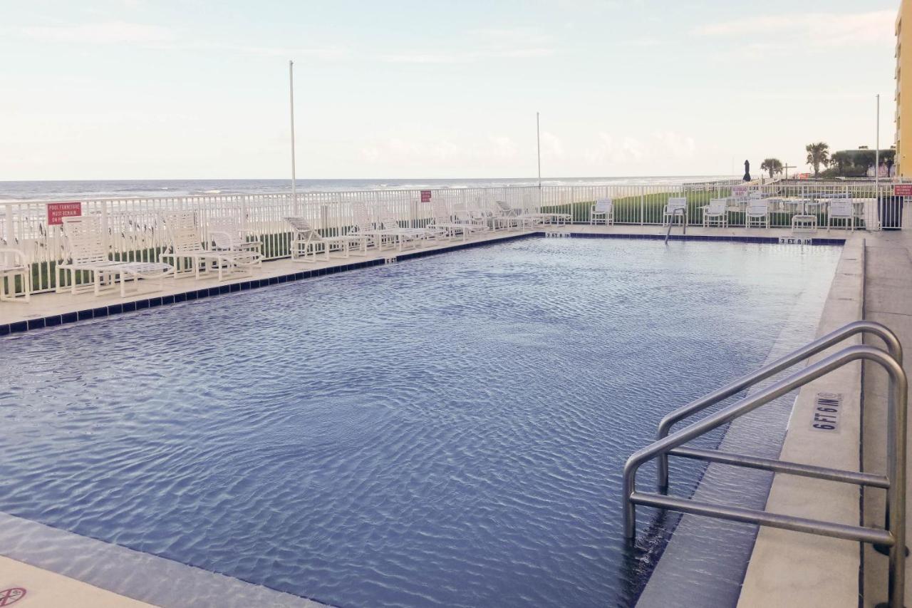 Oceania Plaza & Suites New Smyrna Beach Exterior photo
