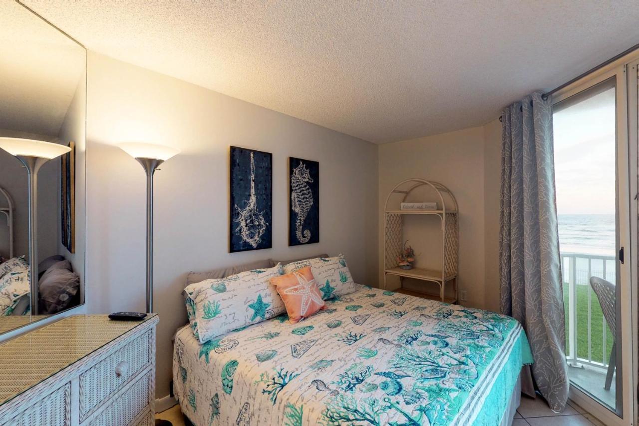 Oceania Plaza & Suites New Smyrna Beach Exterior photo